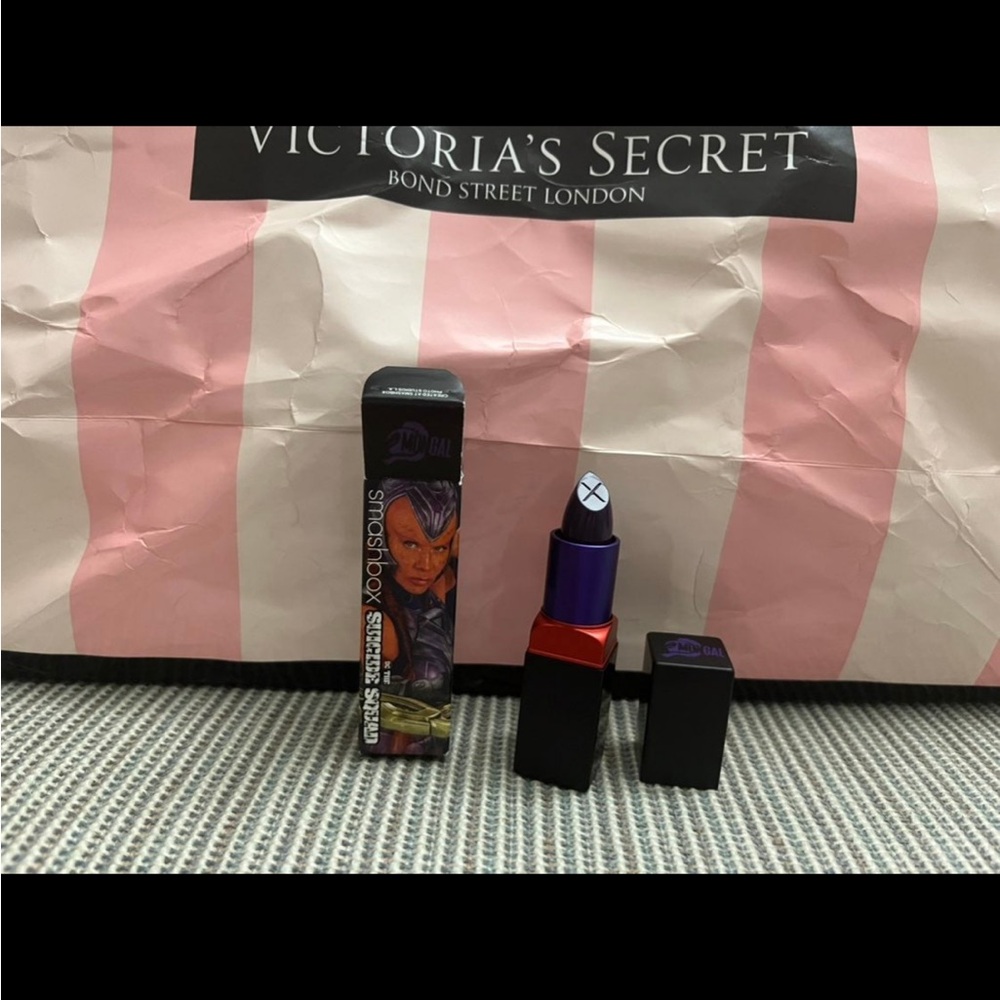 Smashbox Suicide Squad Be Legendary Anti-Hero Purple Lipstick Mongal